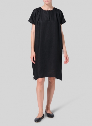 Black Linen Straight Cut V-neck Pleated Tunic