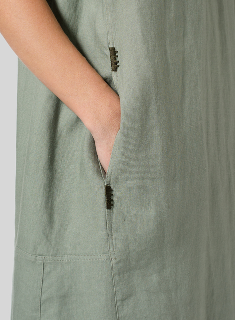 Heavy Linen Short-Sleeve Heart-Neck Dress
